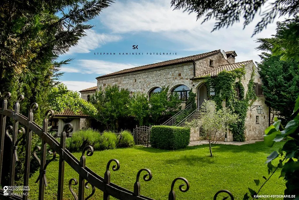 Villa Lav Bale
